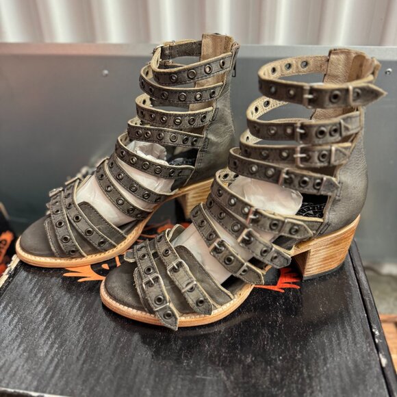 Cassandra Freebird by Steven - Picture 2 of 8